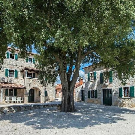 Villa Antonci-18, Pool, 3 Houses, Jacuzzi, Private Territory Antonci  Exterior photo