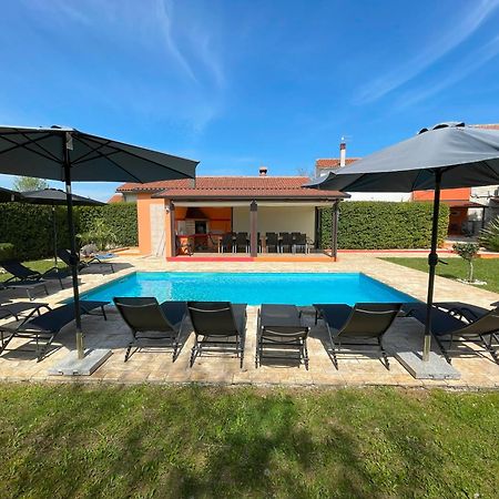 Villa Antonci-18, Pool, 3 Houses, Jacuzzi, Private Territory Antonci  Exterior photo